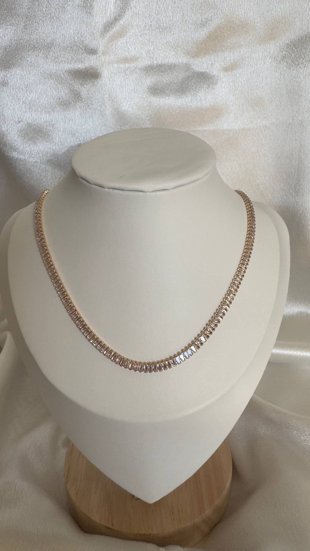 Choker Riviera