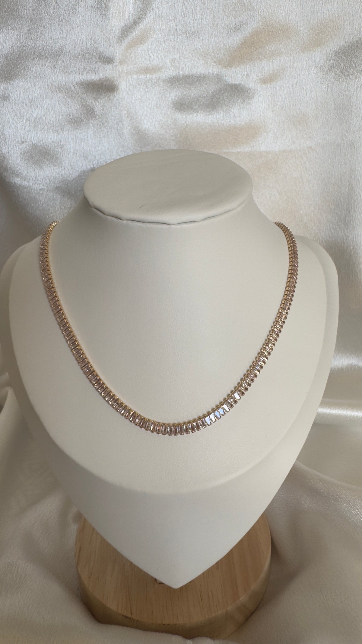 Choker Riviera
