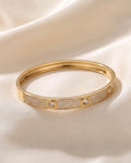 Bracelete de Luxo "Love Circle" em Ouro com Cravejado Completo